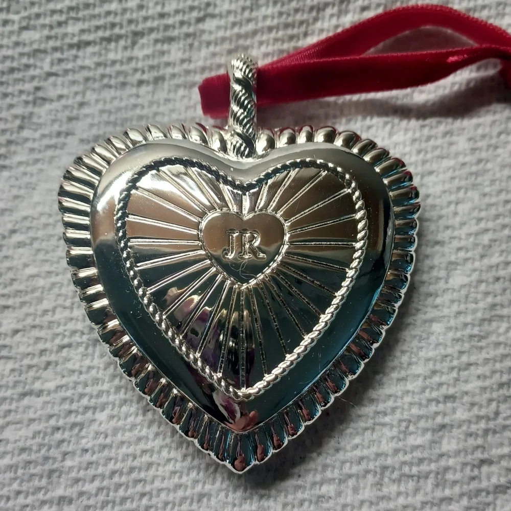 Judith Ripka Ornament Silvertone Red Crystal Heart In Original Box - Picture 2 of 6
